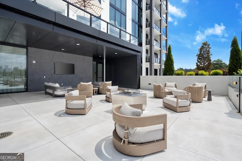2425 Peachtree Road NE #502, Atlanta, GA 30305, Atlanta, Georgia, United States. - Photo 15