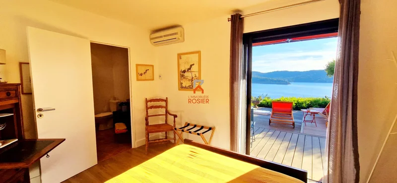 Hyères, Provence-Alpes-Côte d'Azur, France. - Photo 23