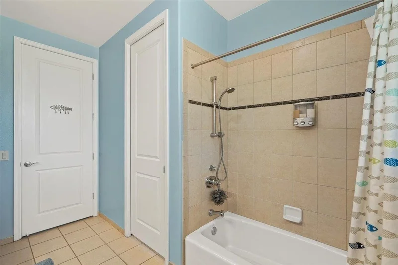 30 Laukahi St, Kihei, HI 96753, Kihei, Hawaii, United States. - Photo 17