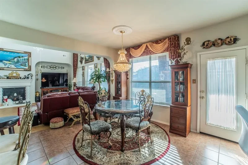2335 Shackleford Trail, Grand Prairie, TX 75052, Grand Prairie, Texas, United States. - Photo 36