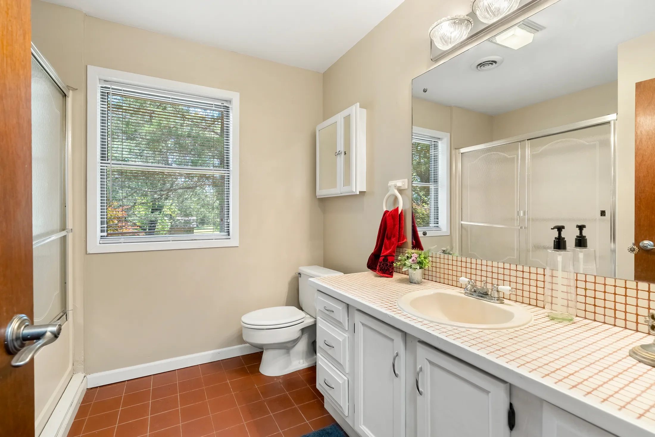 3850 McDonald Way , Sevierville, TN 37876, Sevierville, Tennessee, United States. - Photo 4