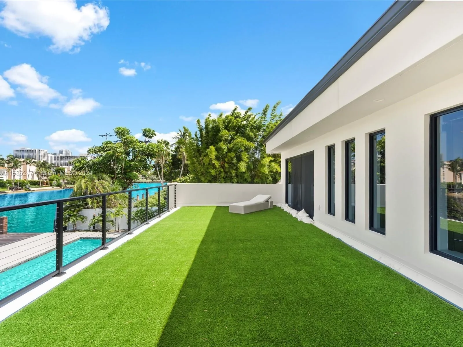 1601 Diplomat Pkwy, Hollywood, Florida, United States. - Photo 28