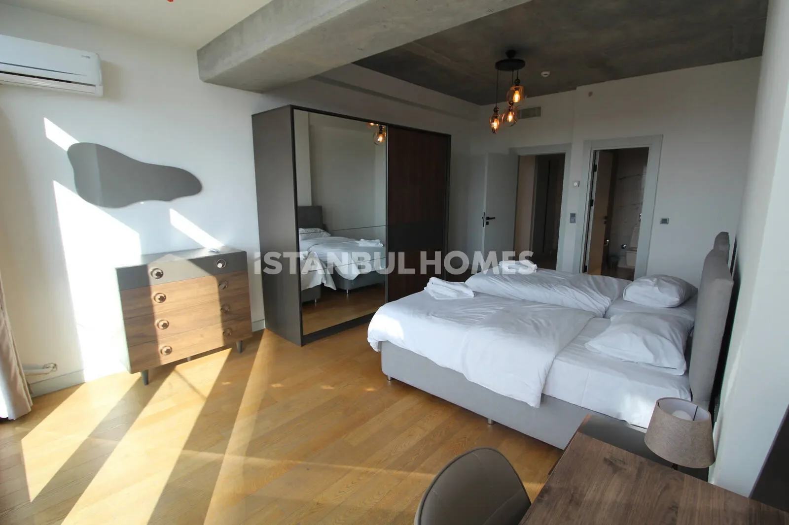 Gallery photo 4