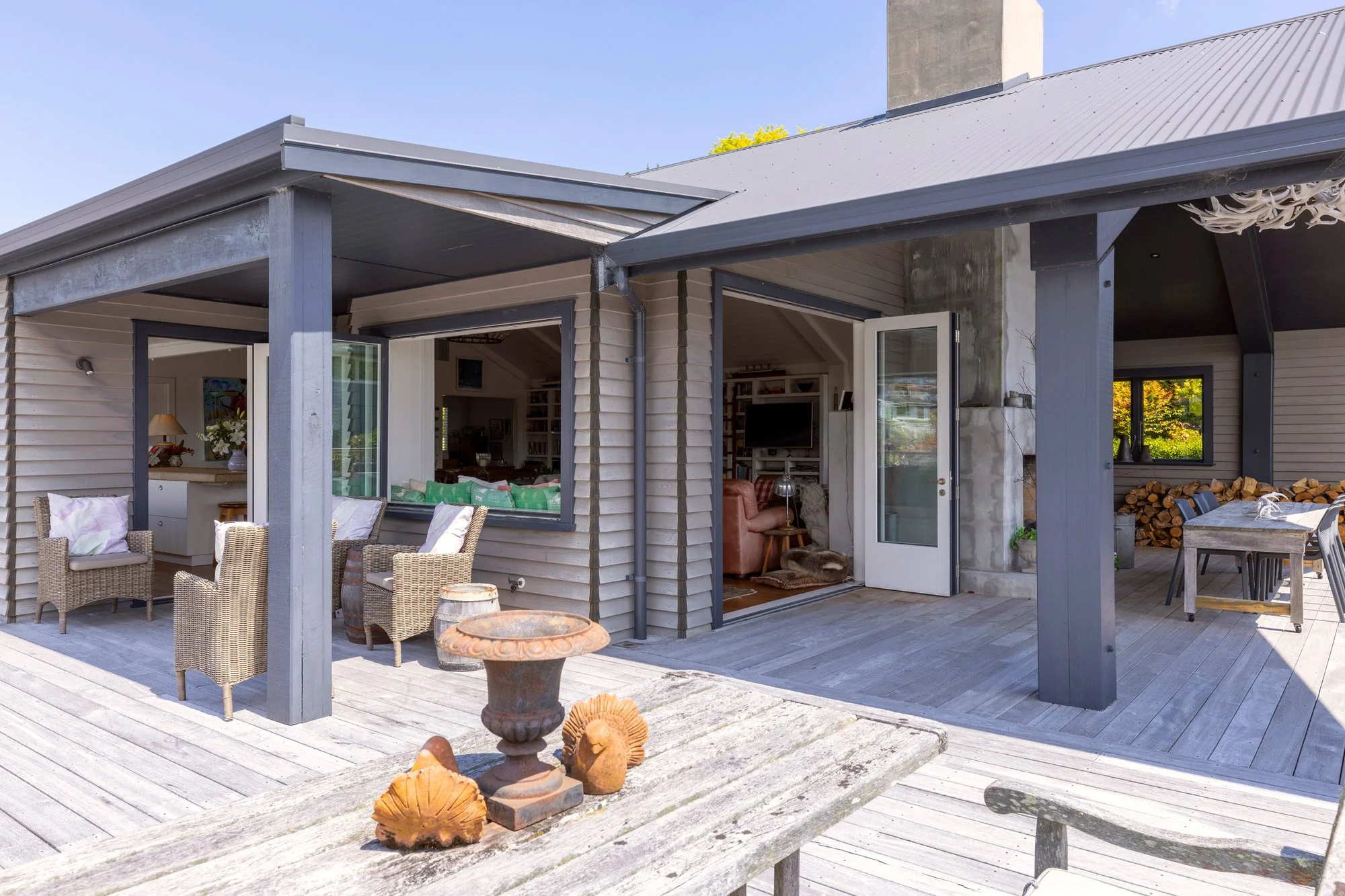 Exterior photo 11