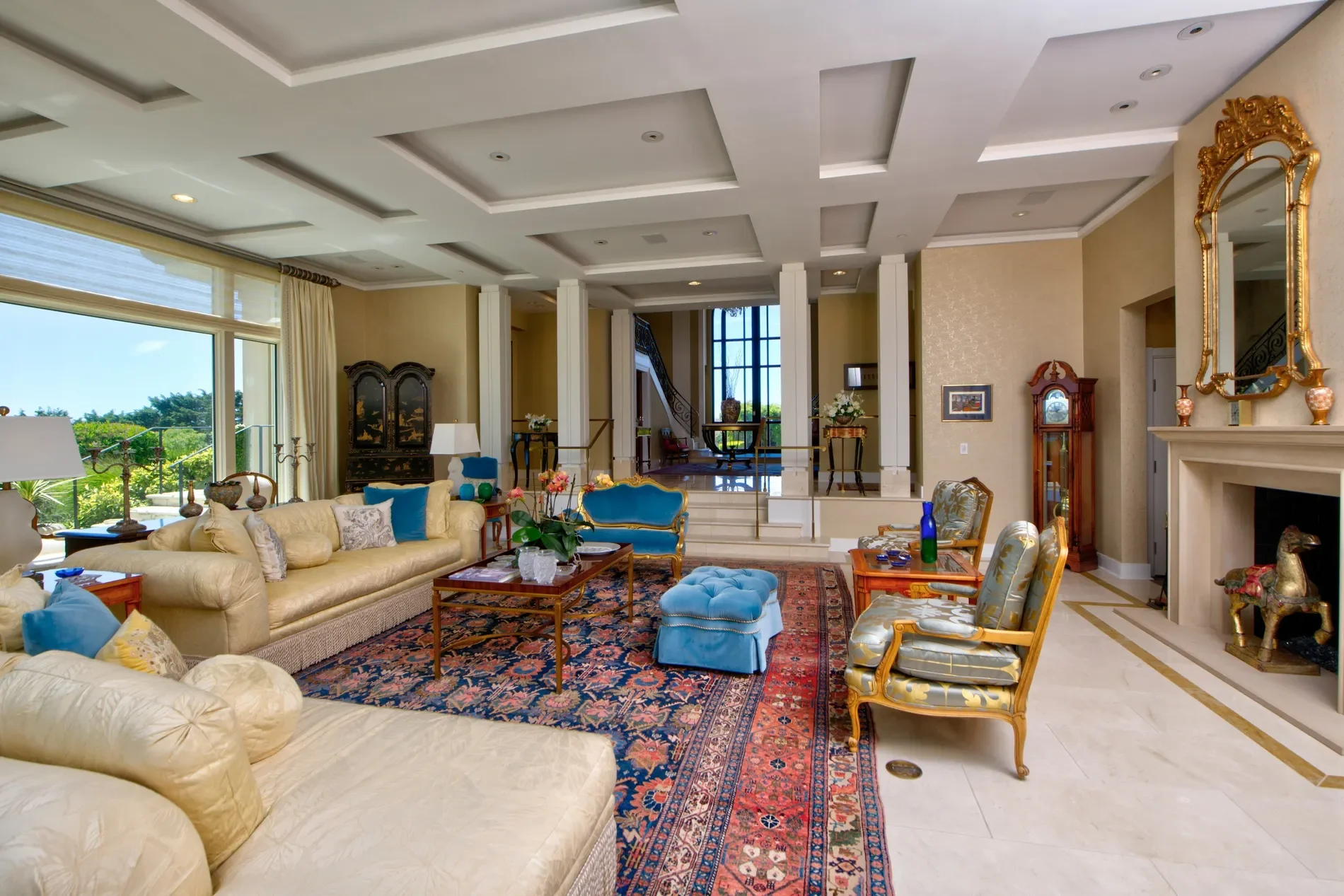 Gallery photo 3