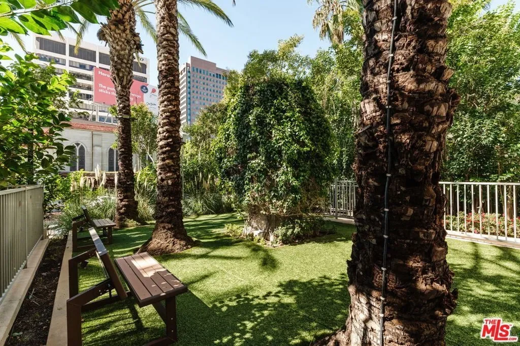 10800 Wilshire Boulevard 502, Los Angeles, California, United States. - Photo 2