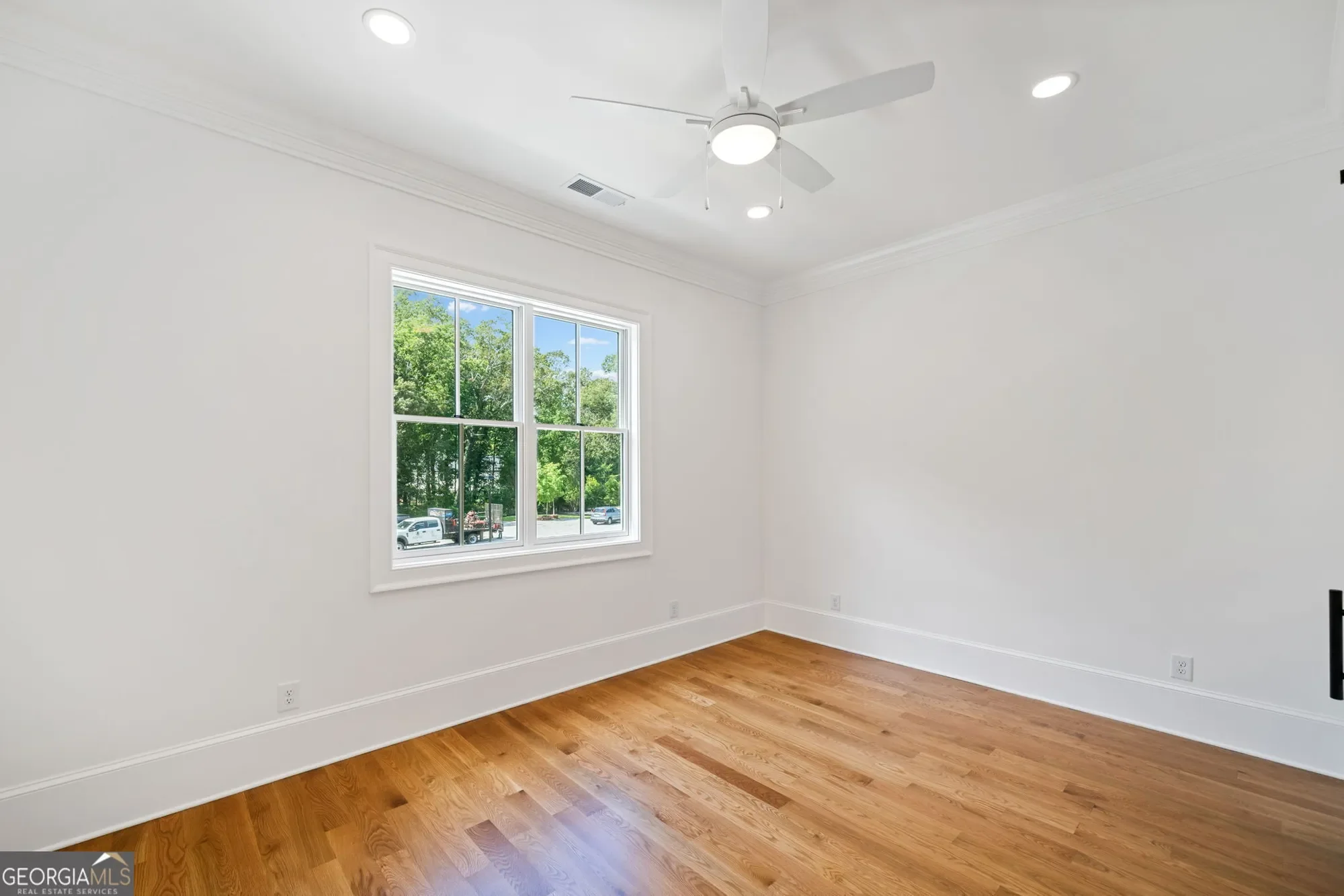 Gallery photo 12