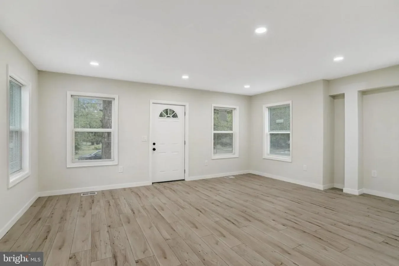 Gallery photo 12