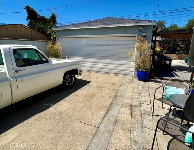 2925 San Francisco Avenue, Long Beach, CA 90806, Signal Hill, California, United States. - Photo 2