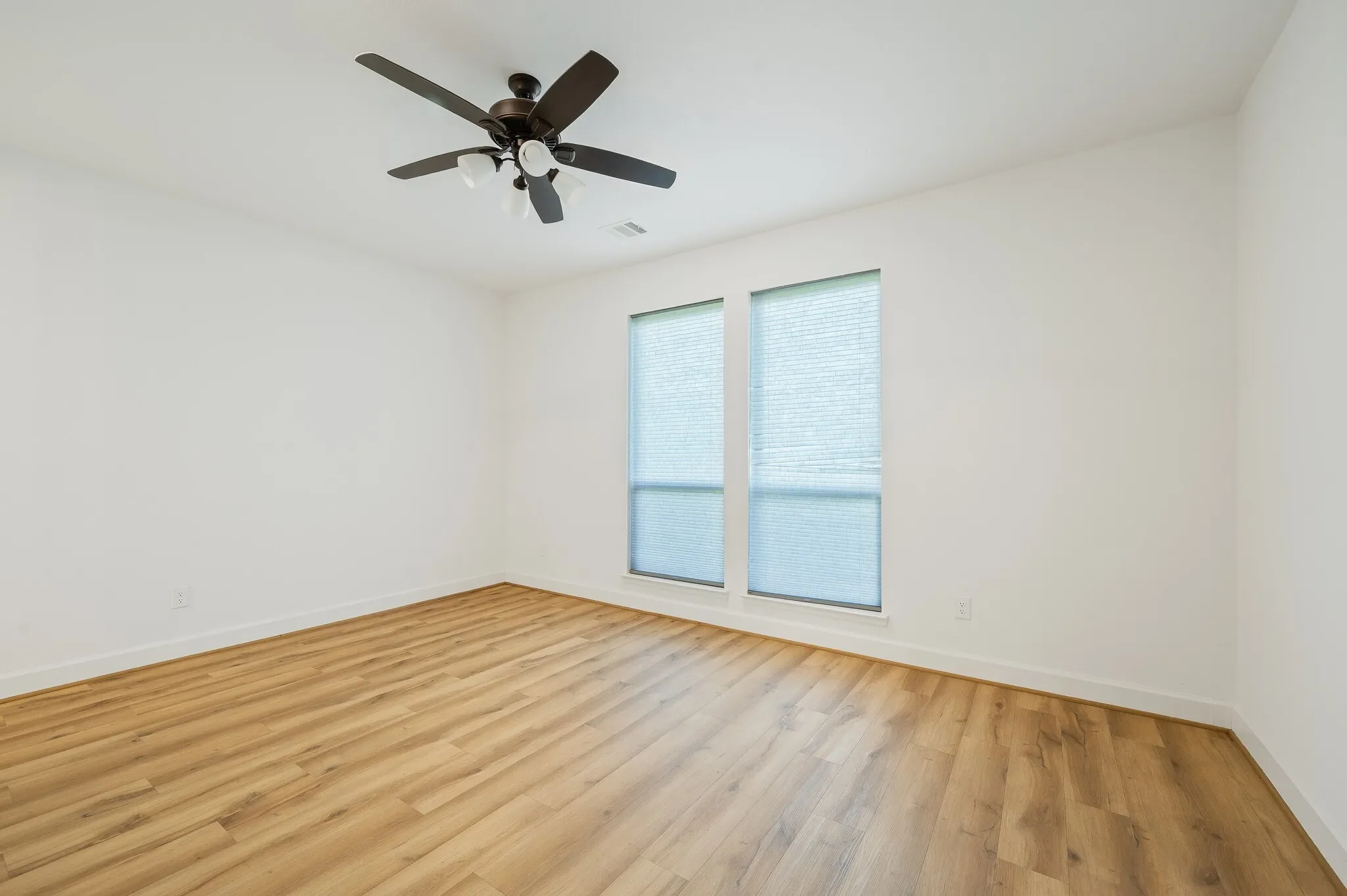 6618 Mirabeau Lane, Katy, TX 77493, Katy, Texas, United States. - Photo 19