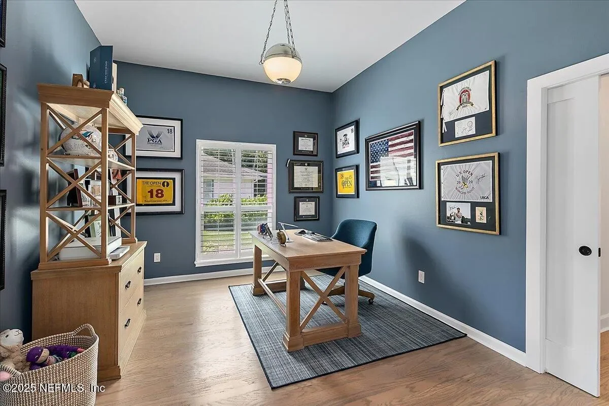Gallery photo 9