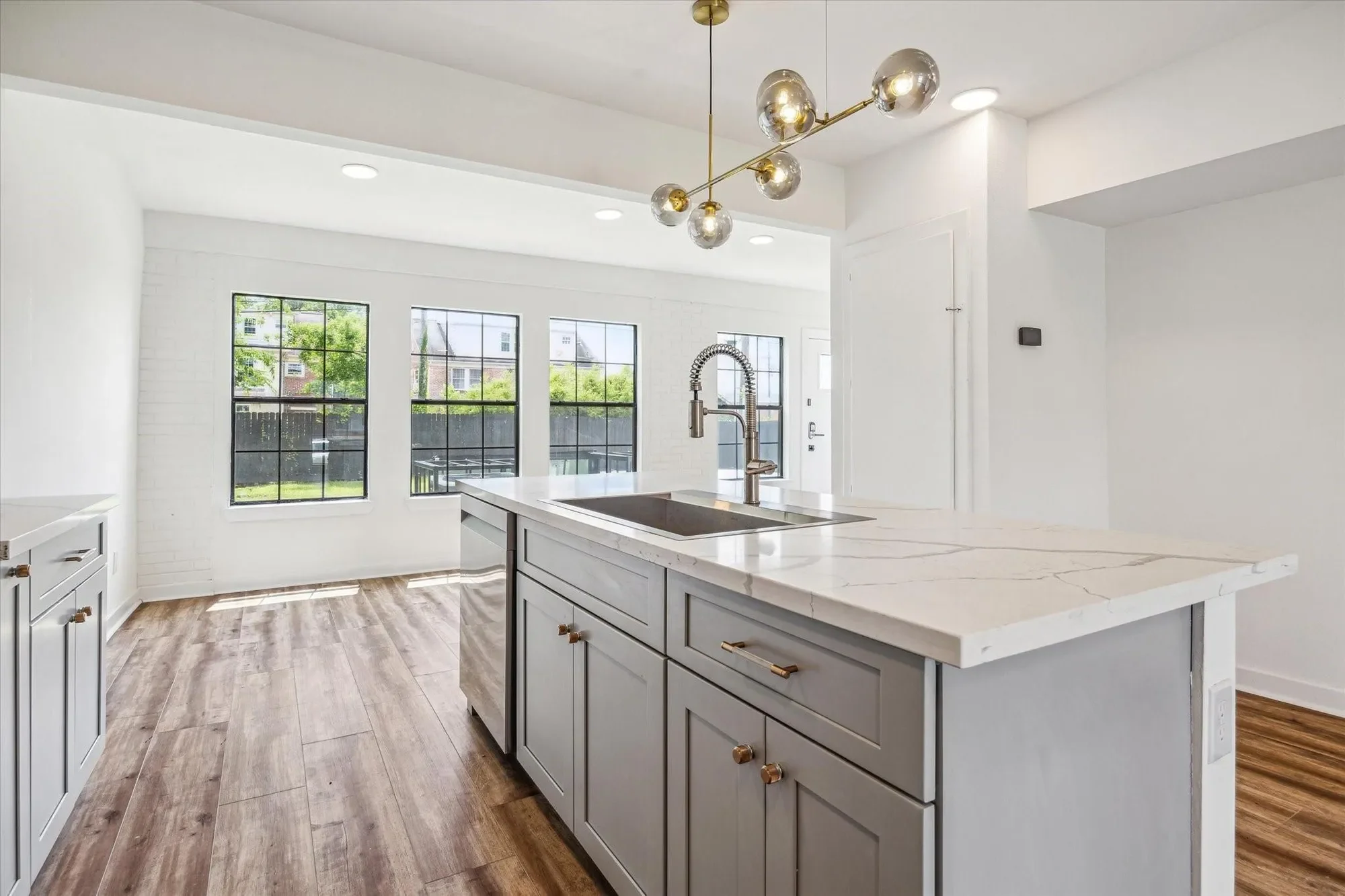 3202 Parkwood Drive, Houston, Texas, United States. - Photo 10