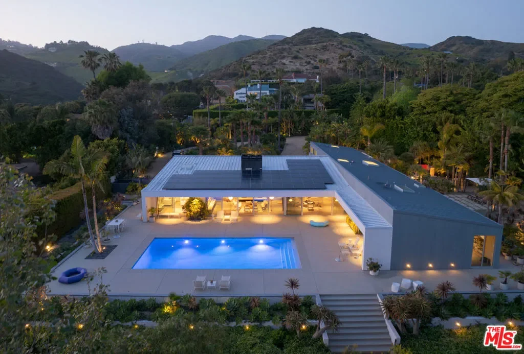 27044 Sea Vista Drive, Malibu, California, United States. - Photo 9