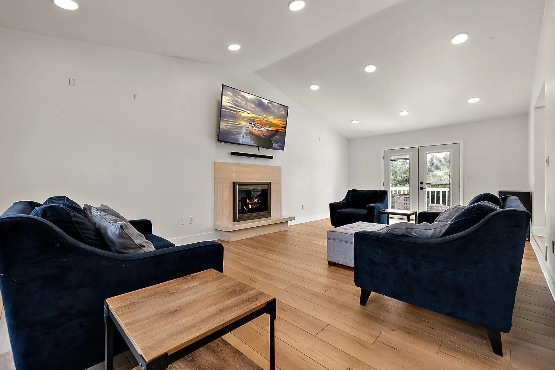 6207 Timberwood, West Bloomfield, MI 48322, Farmington Hills, Michigan, United States. - Photo 17