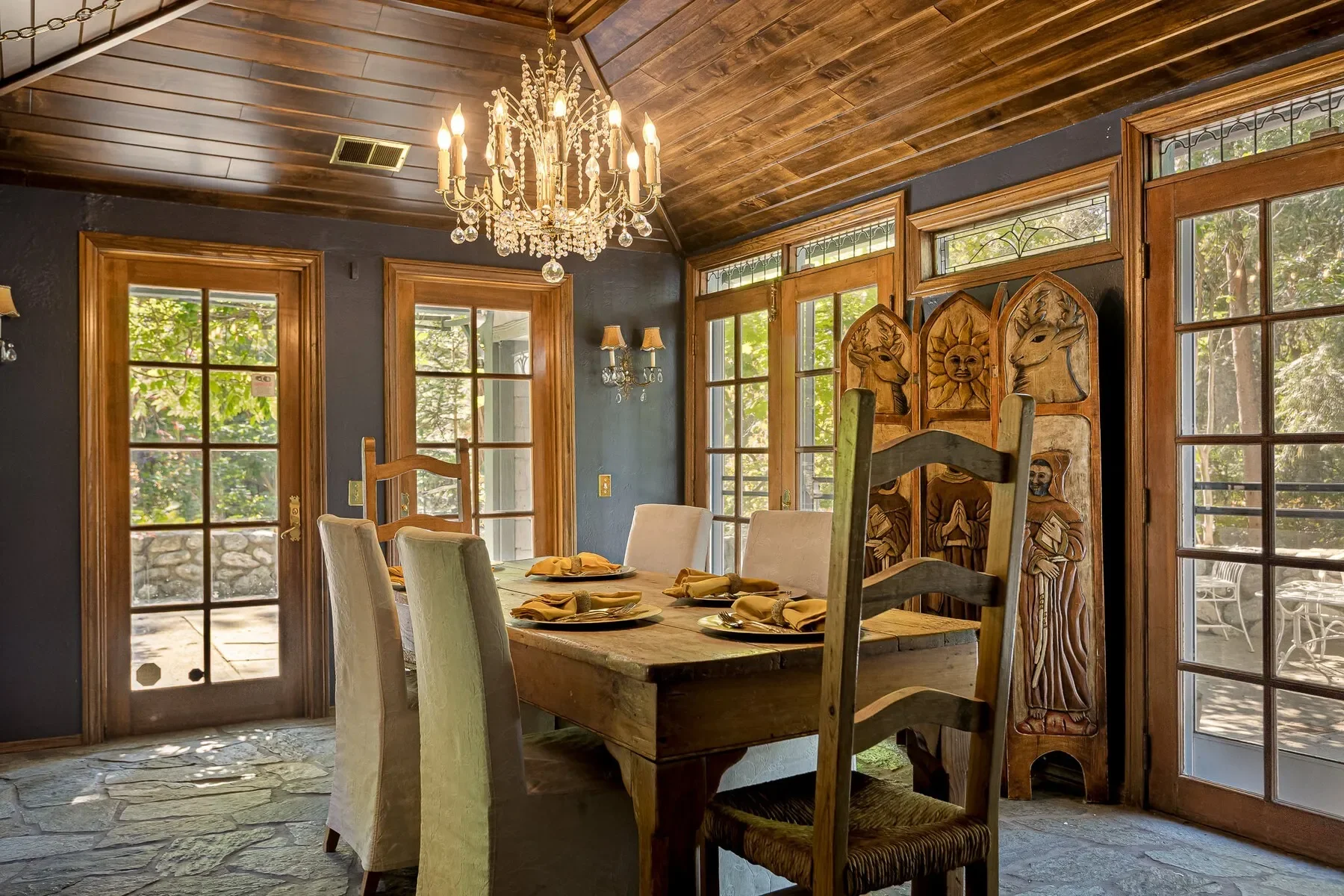 Gallery photo 6