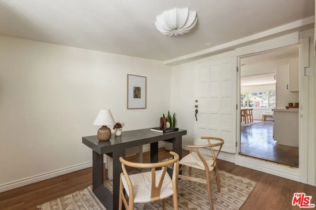 1945 Yosemite Drive, Los Angeles, California, United States. - Photo 31