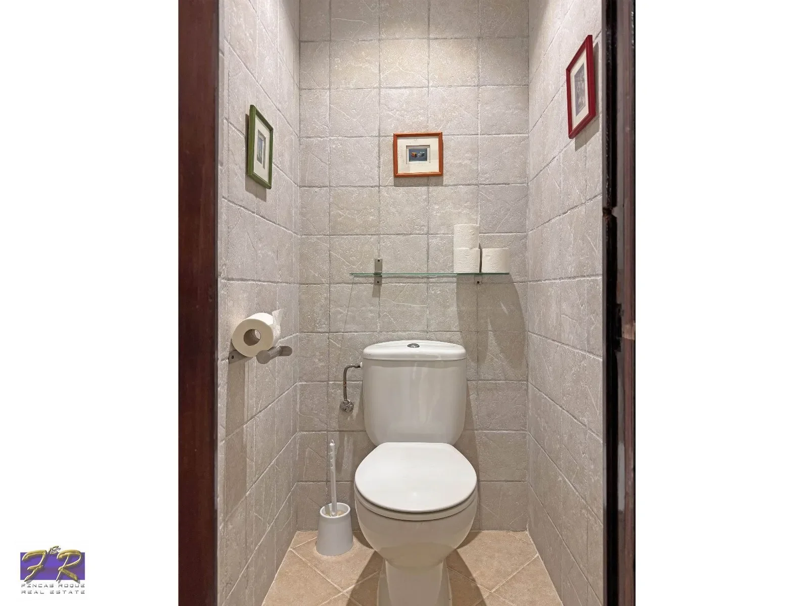 Gallery photo 4