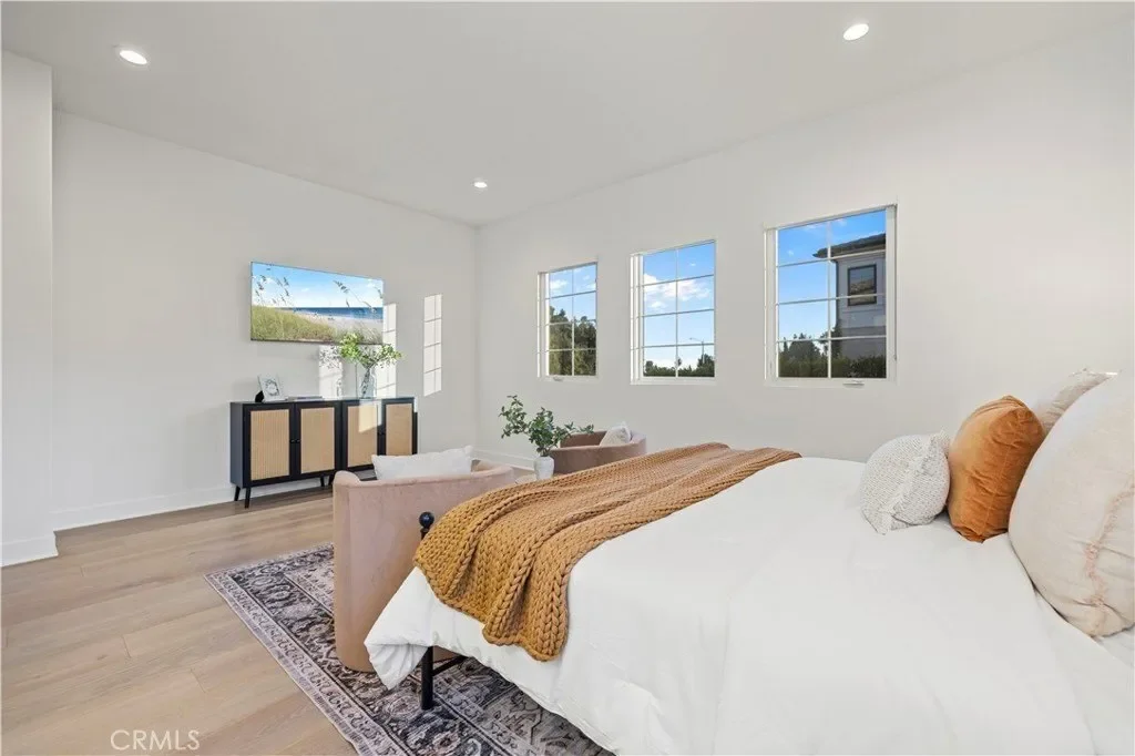 11029 Lurline Avenue, Chatsworth, CA, 91311, USA, Los Angeles, California, United States. - Photo 14