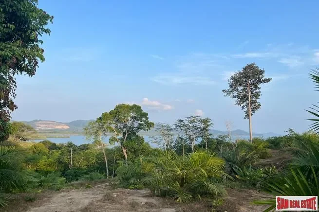 Phang Nga,, Lo Yung, Phang-nga, Thailand. - Photo 1