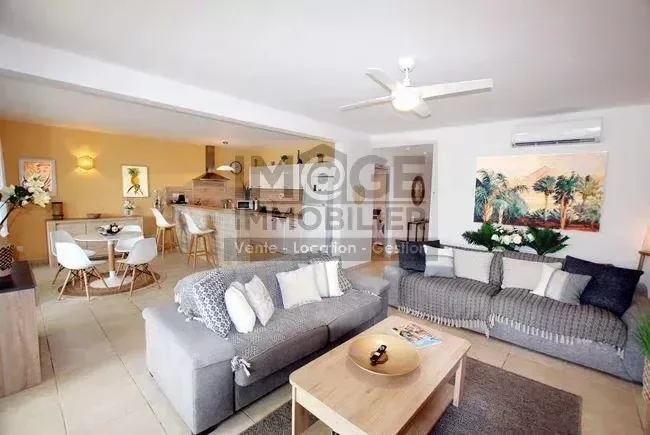 Gallery photo 1