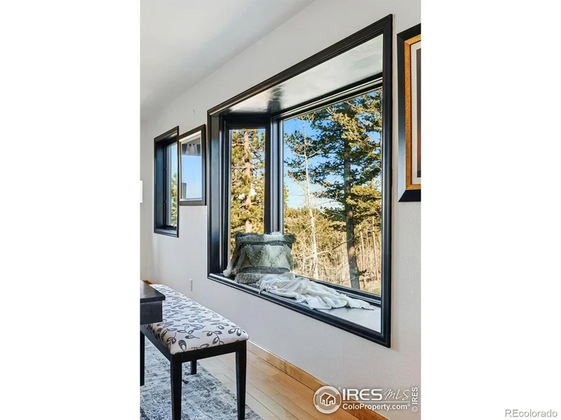 98 Rim Road, Boulder, Colorado, United States. - Photo 15