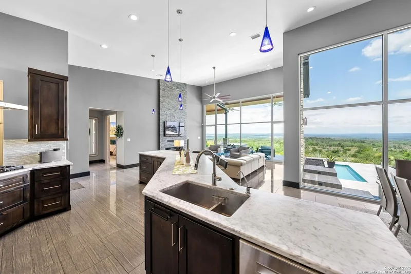214 jUNGFRAU HILL, Comfort, TX 78013, Boerne, Texas, United States. - Photo 3