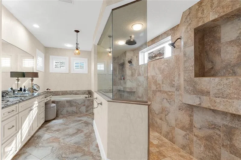 757 Hideaway Bay Drive, Longboat Key, FL 34228, Longboat Key, Florida, United States. - Photo 21