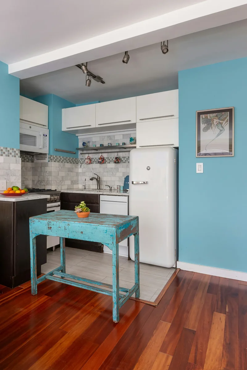 WEST 13TH STREET, New York, New York, United States. - Photo 7