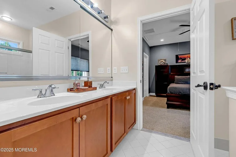 11 Brian Court, Farmingdale, New Jersey, United States. - Photo 27