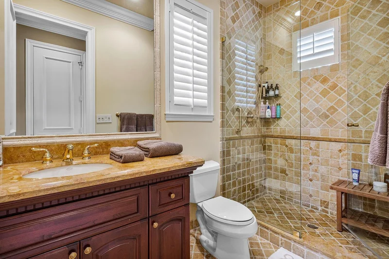 Single Family Residence in Boca Raton