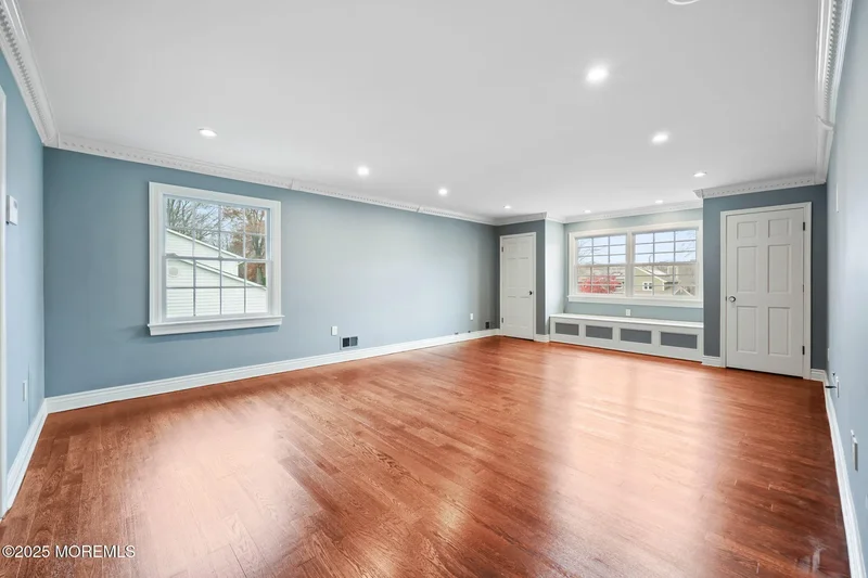 41 Thomas Drive, Manalapan, NJ 07726, Manalapan Township, New Jersey, United States. - Photo 43