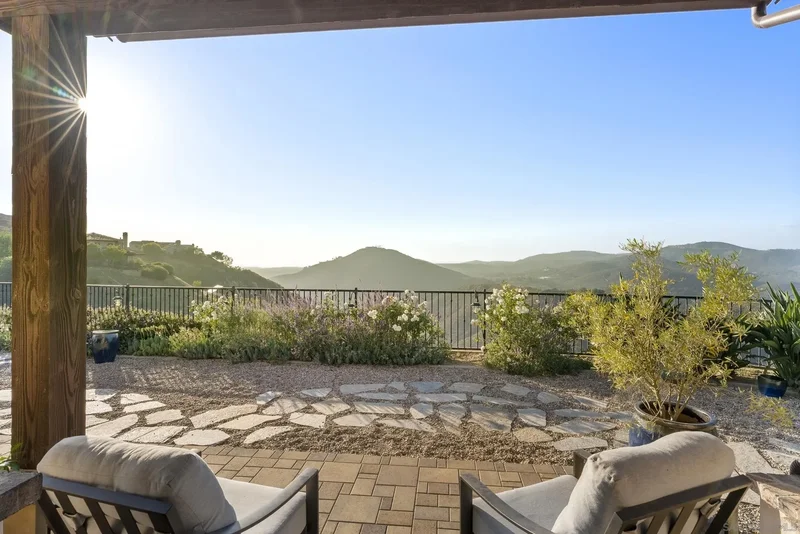 8046 El Cielo, Rancho Santa Fe, California, United States. - Photo 37