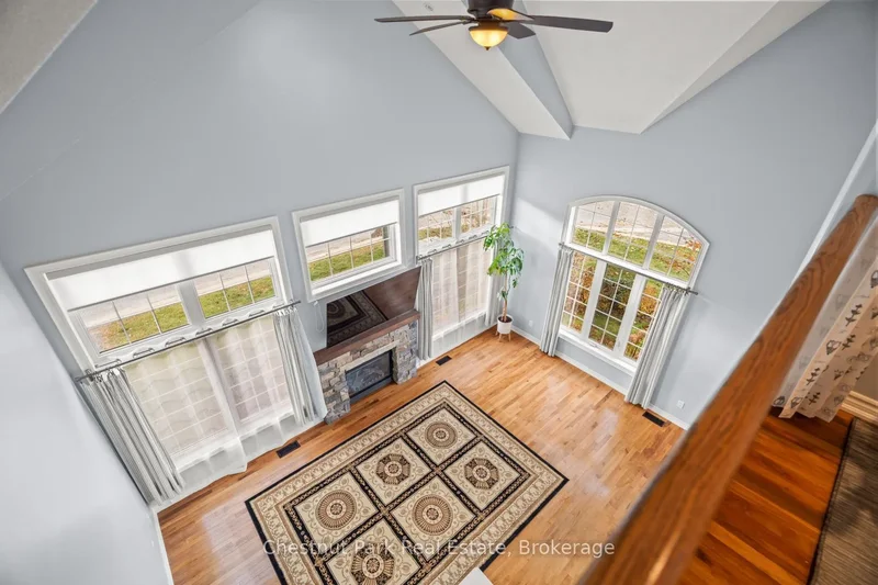 23 Spencer Street, Bracebridge, Ontario, Canada. - Photo 24