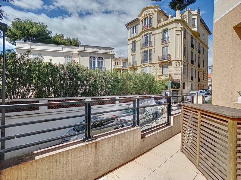 Cannes, Provence-Alpes-Côte d'Azur, France. - Photo 2
