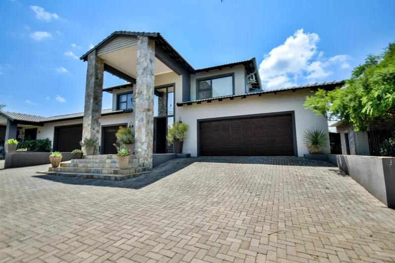 713 Ilona Street,
Rietvlei View Country Estates,
Pretoria,
Gauteng, Pretoria, Gauteng, South Africa. - Photo 7