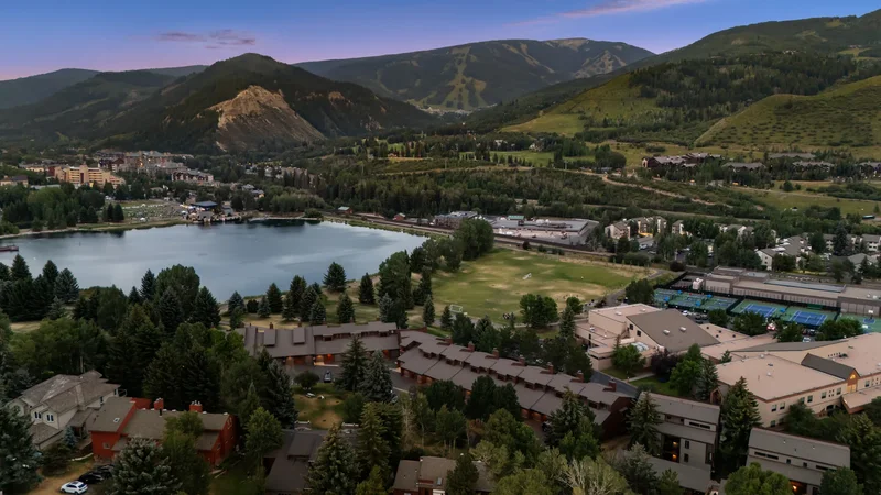 760 W Beaver Creek Boulevard #202 , Avon, CO 81620, Avon, Colorado, United States. - Photo 4
