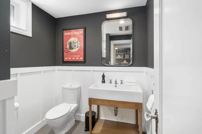 1914 48th Avenue SW, Seattle, WA, 98116, Seattle, Washington, United States. - Photo 42