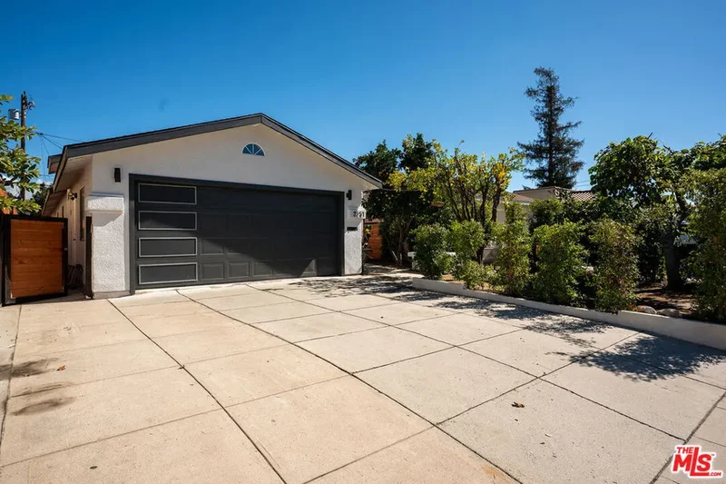 3951 Edenhurst Avenue, Los Angeles, California, United States. - Photo 30