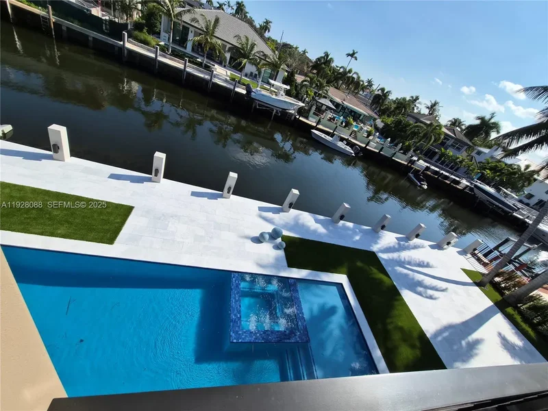 4910 NE 27th Ave, Lighthouse Point, Florida, United States. - Photo 21