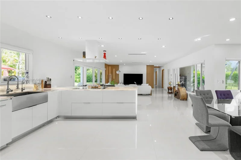 7150 SW 77th Pl, Miami, Florida, United States. - Photo 6