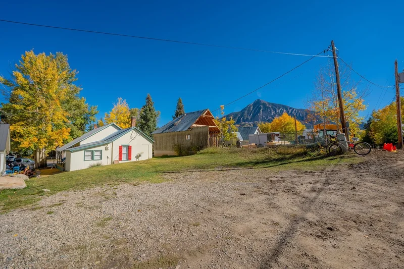 418 Elk Avenue , Crested Butte, CO 81224, Crested Butte, Colorado, United States. - Photo 17
