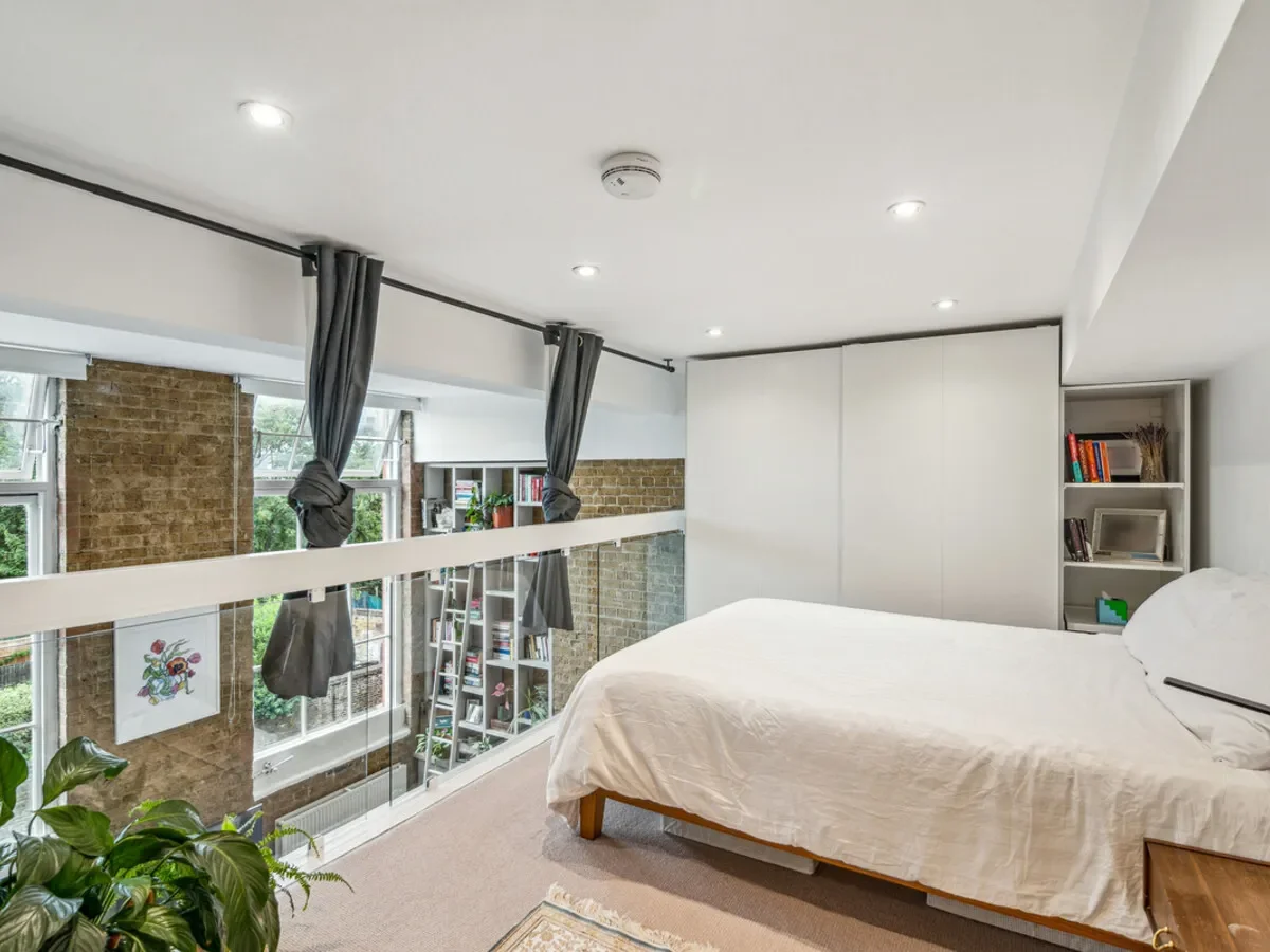 York Grove, London, SE15, London, England, United Kingdom. - Photo 5