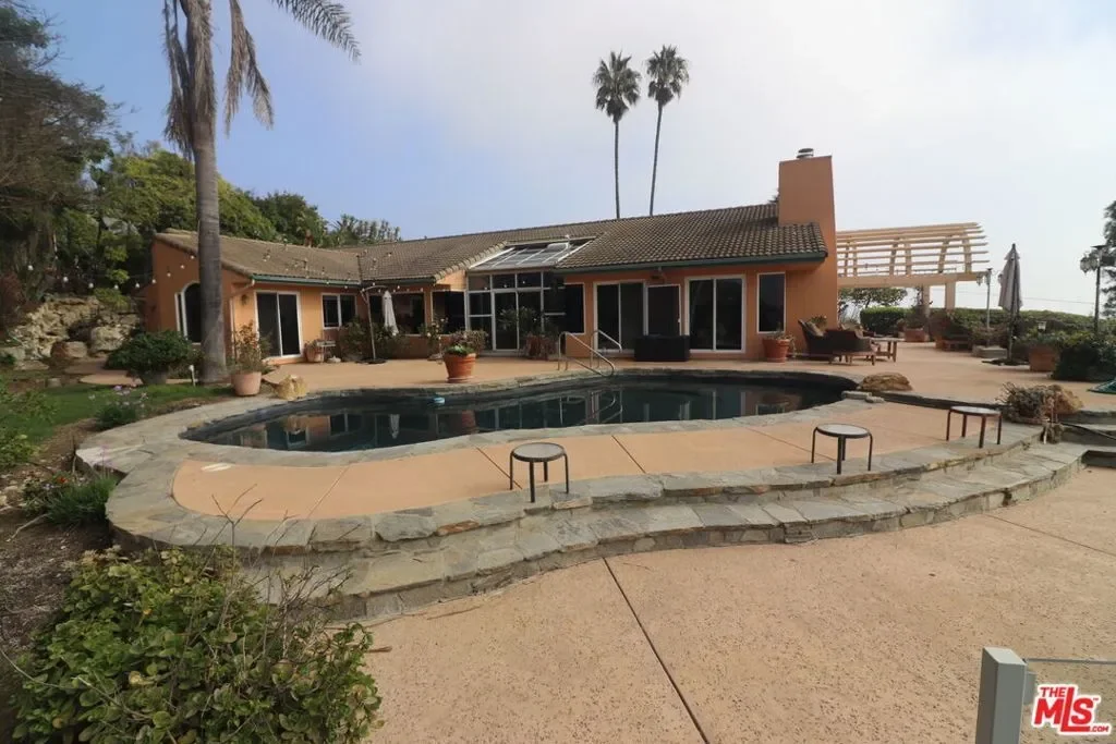 20776 Big Rock Drive, Malibu, California, United States. - Photo 59