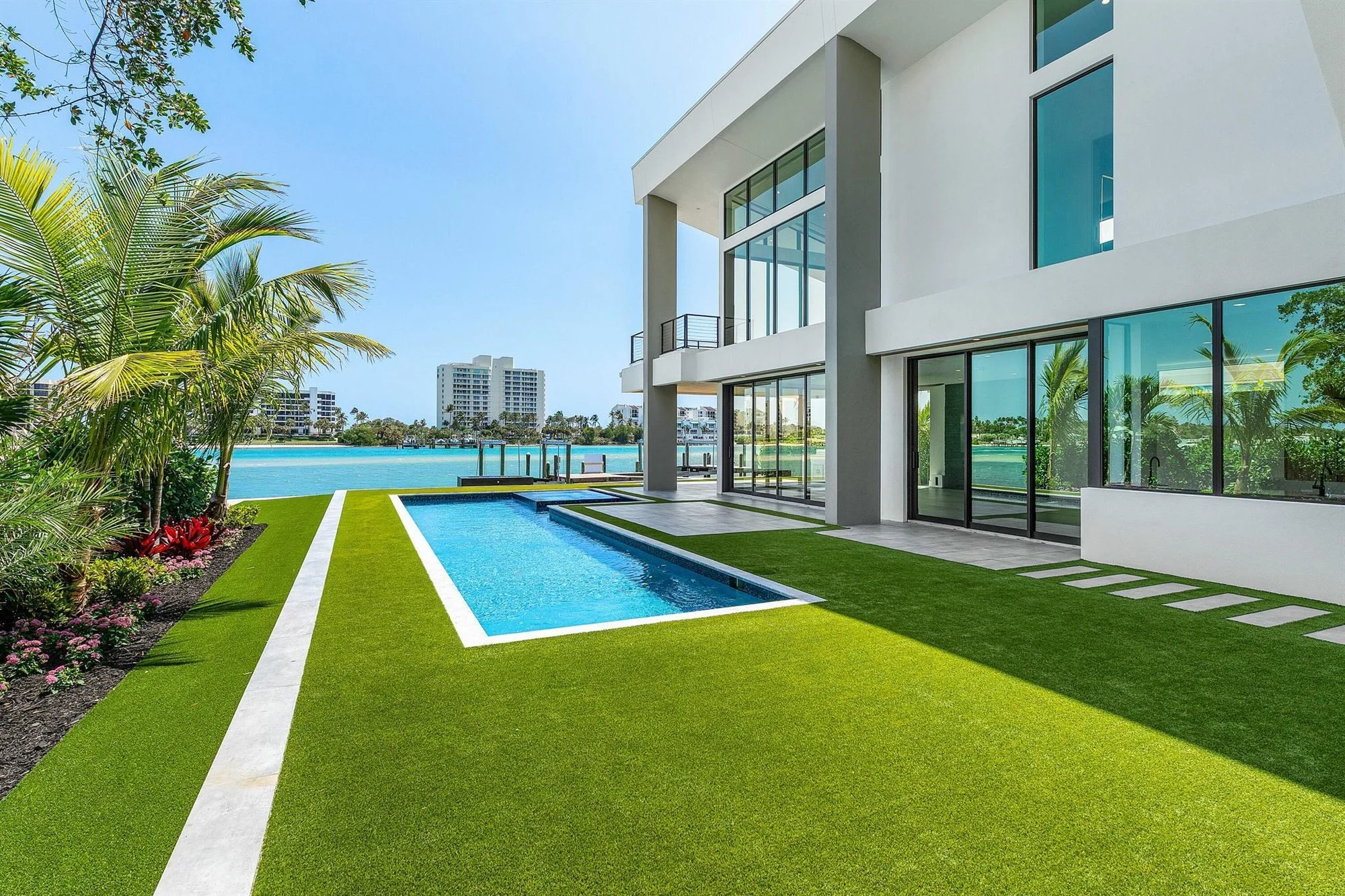 3445 Harbor Road N, Tequesta, Florida, United States. - Photo 26