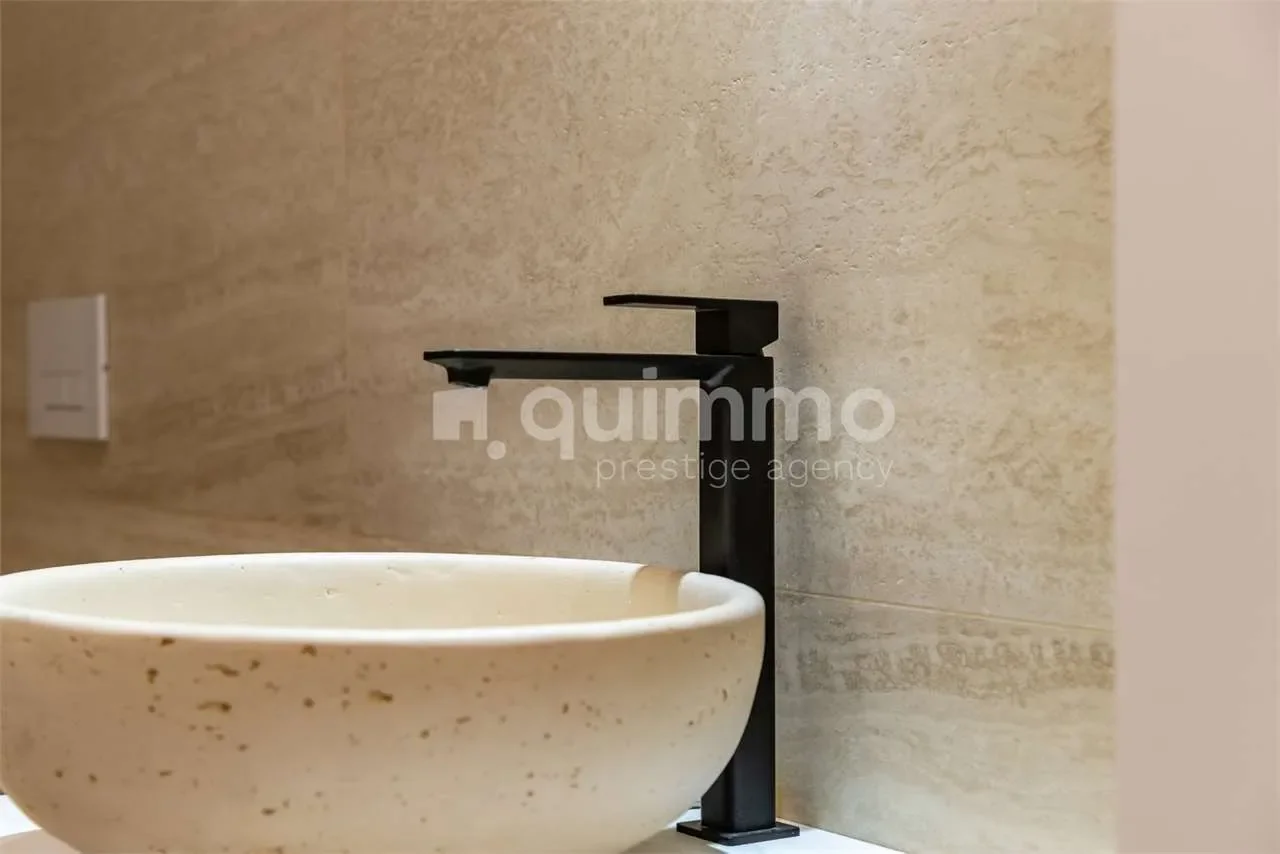Gallery photo 2