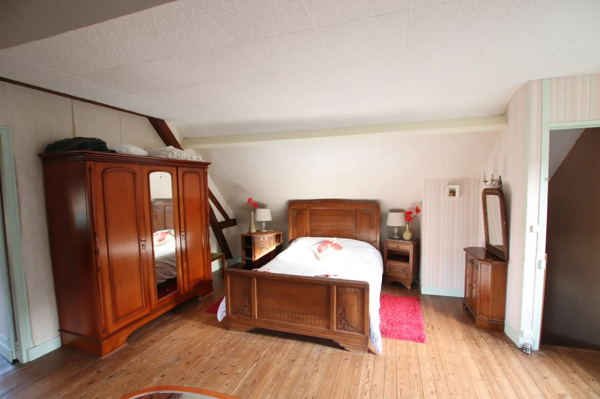 Veules-les-Roses, Normandy, France. - Photo 9