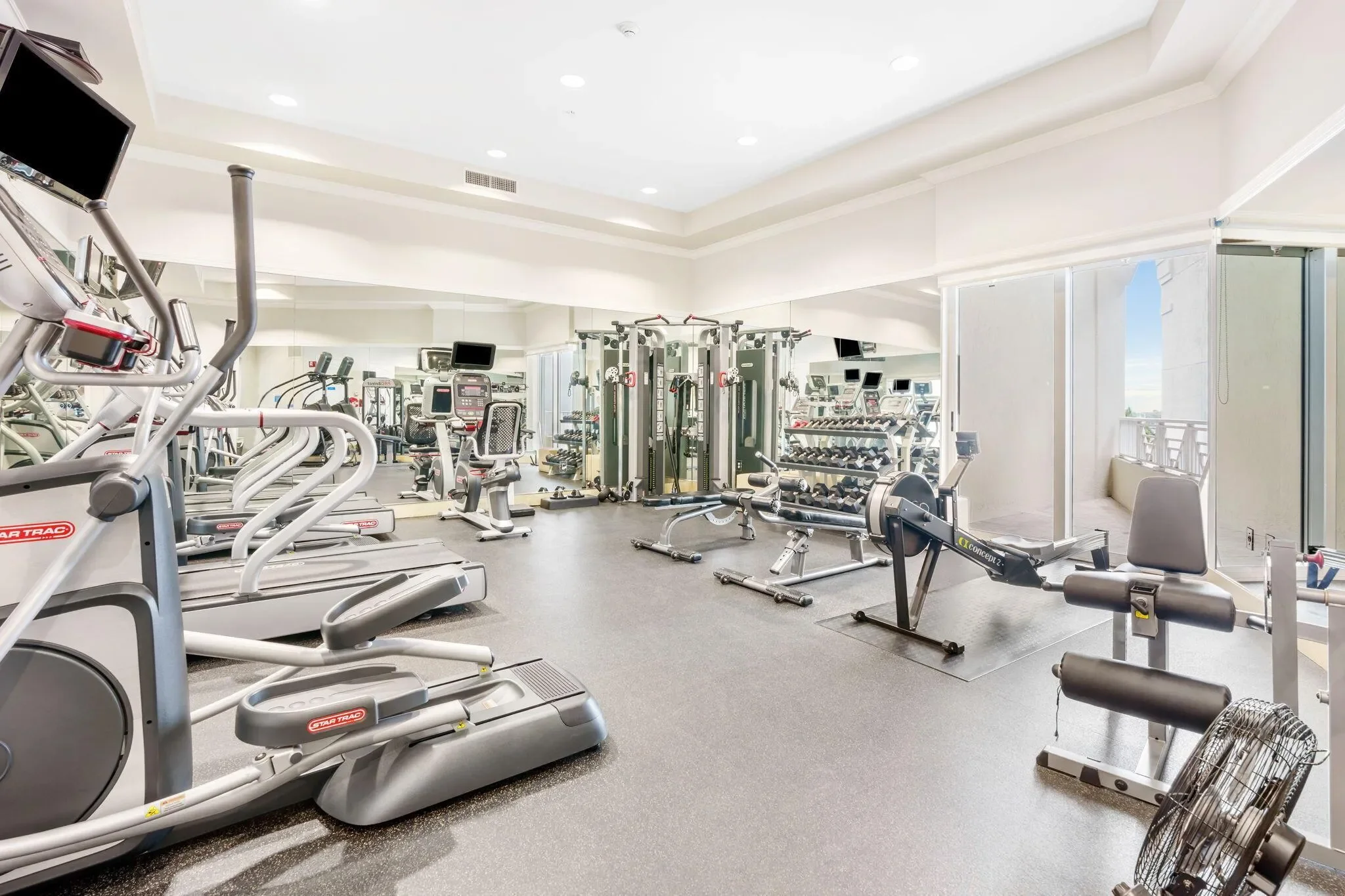 201 S Narcissus Avenue 605, West Palm Beach, Florida, United States. - Photo 29