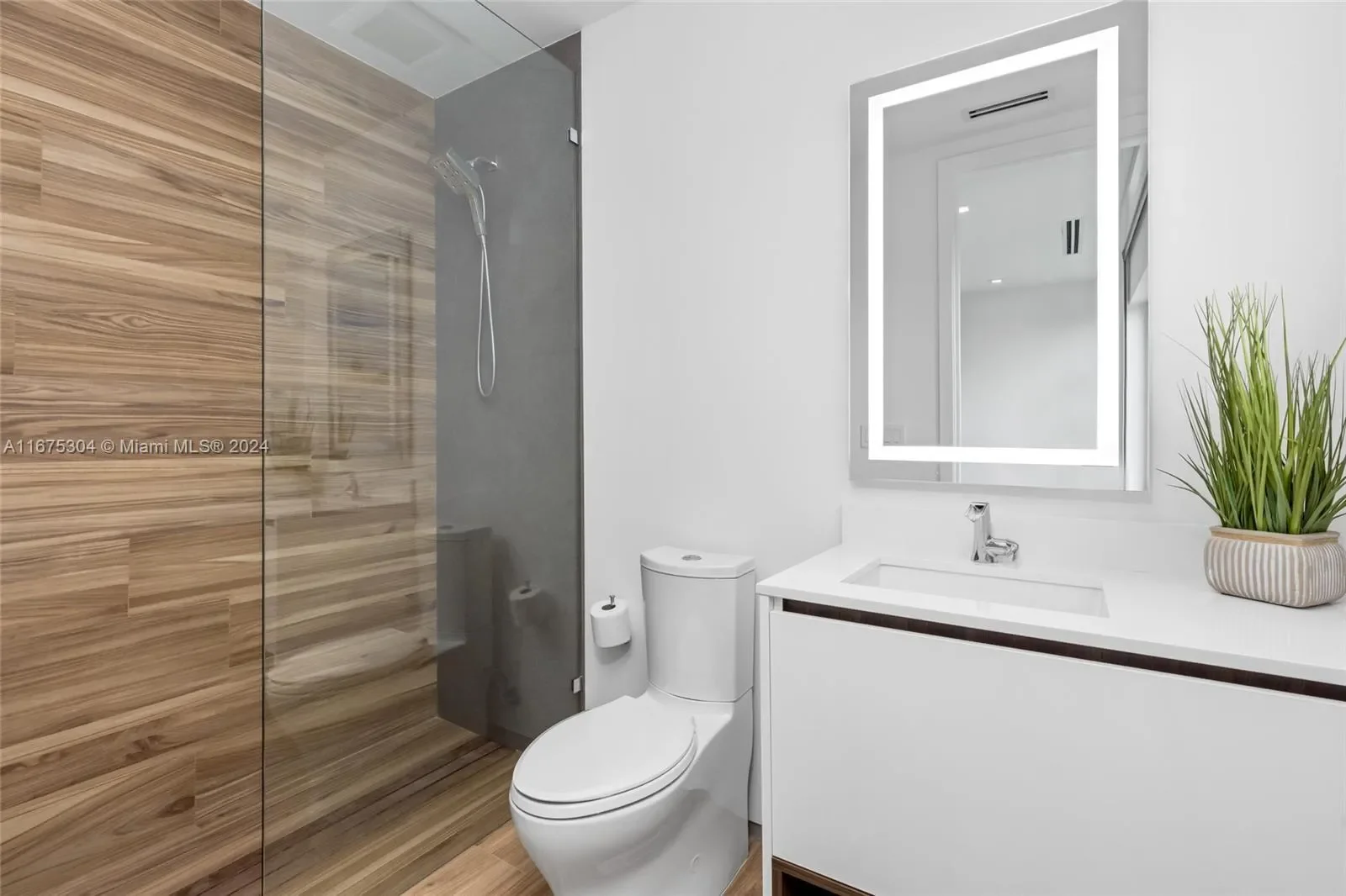 65 S Hibiscus Dr, Miami Beach, Florida, United States. - Photo 47