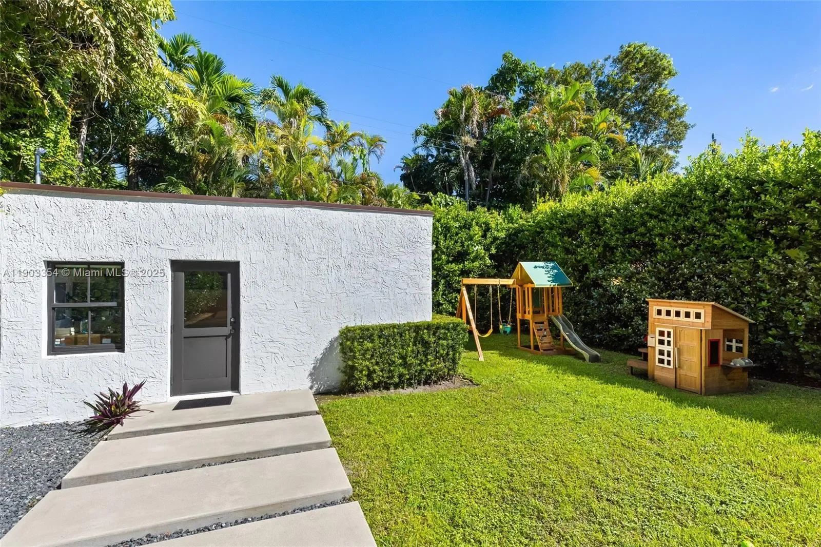 1341 Sorolla Ave, Coral Gables, Florida, United States. - Photo 42