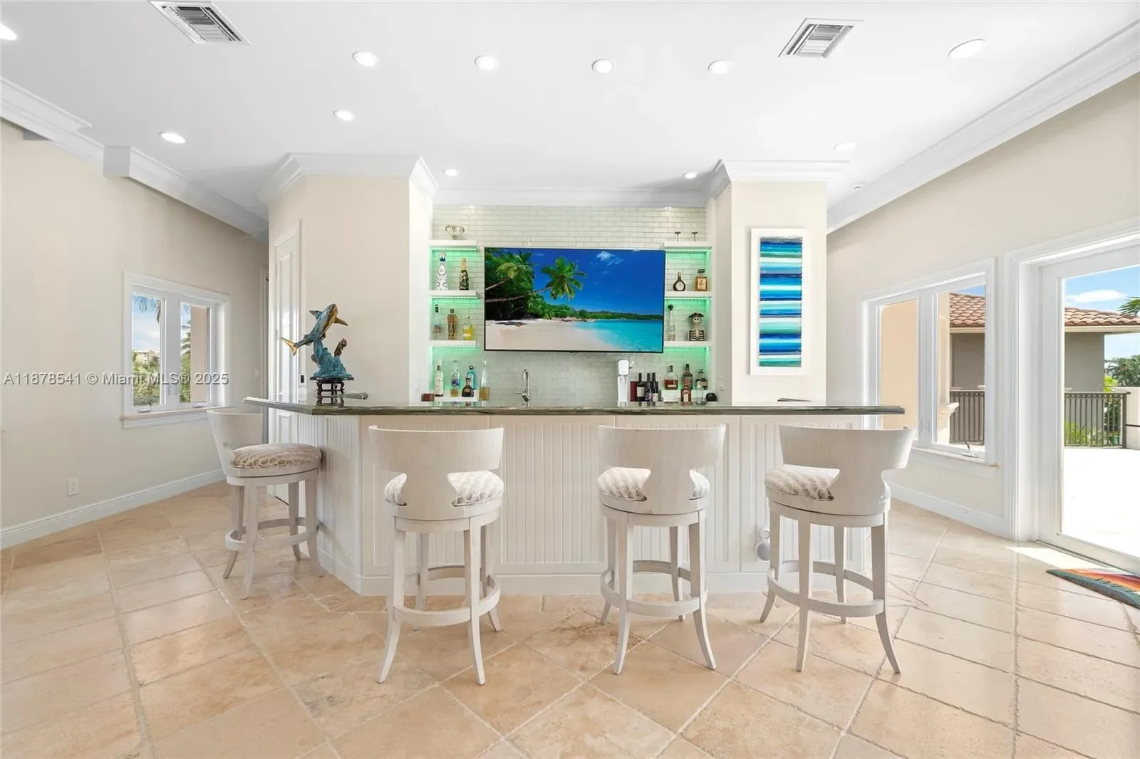2770 NE 23rd St, Hillsboro Beach, Florida, United States. - Photo 22